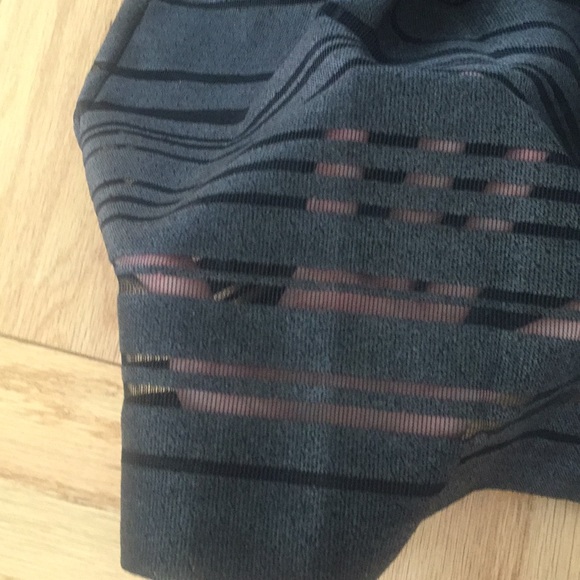 Banana Republic Black Striped Skirt - Picture 3 of 3